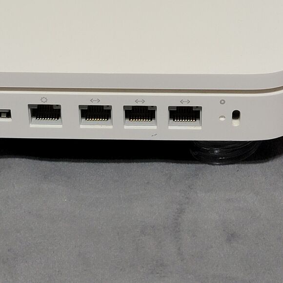Apple AirPort Extreme Base Station A1408 WiFi Router - W/ Power - Tested - Picture 10 of 16